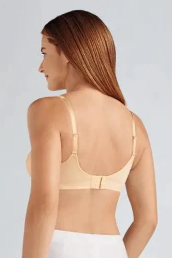 Amoena Dorothy Wire Free Mastectomy Bra - Image 3