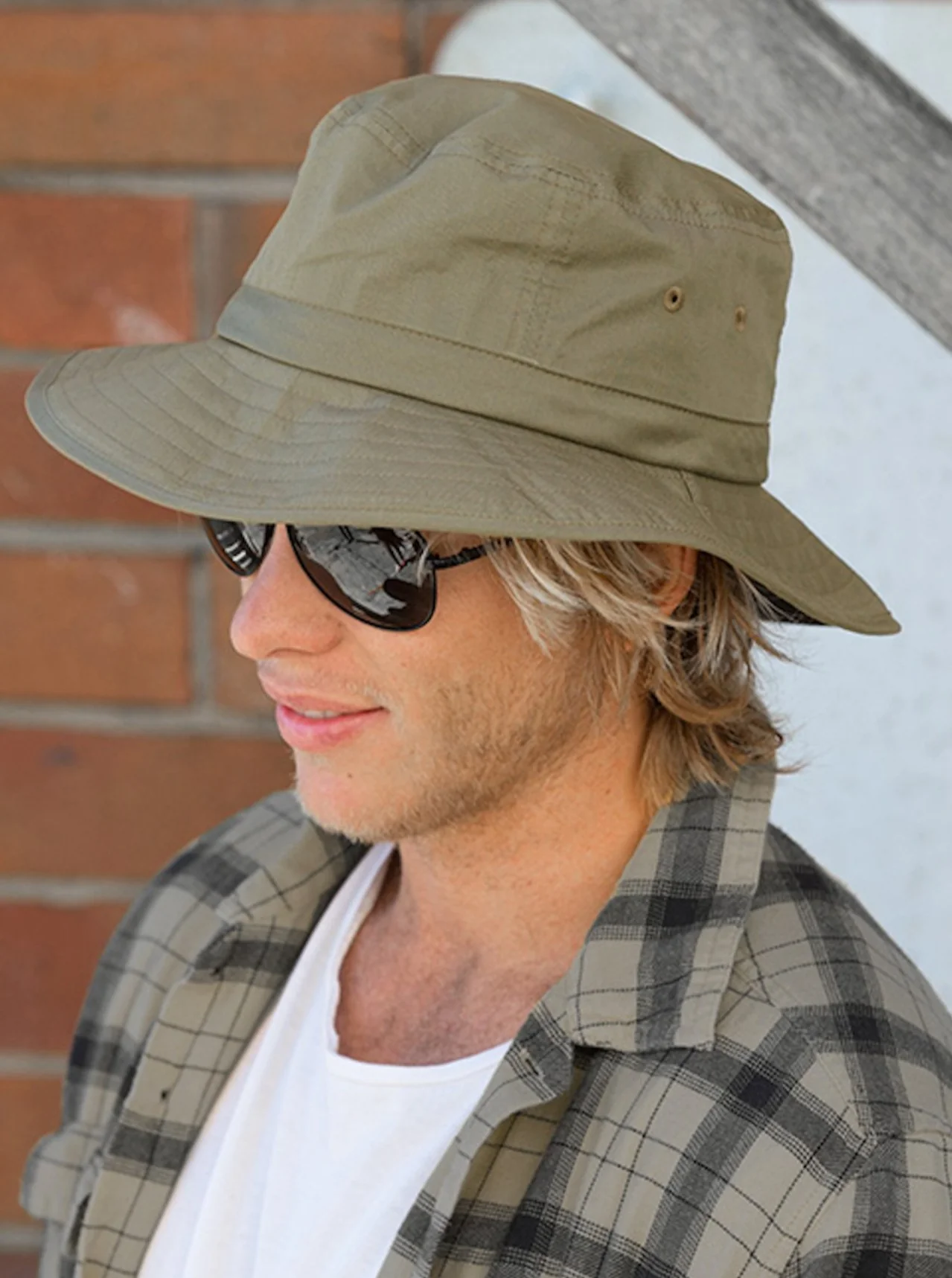Rigon Arctic Thermal Unisex Bucket Hat - Camel - Image 3